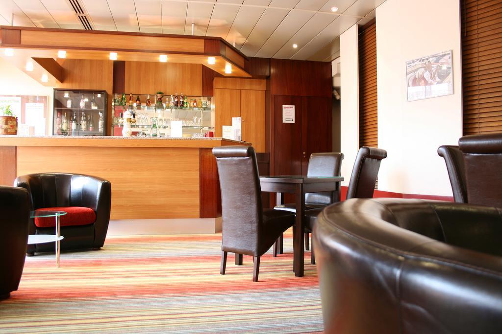 The Originals City, Hotel Le Forum, Strasbourg Nord Schiltigheim Dış mekan fotoğraf